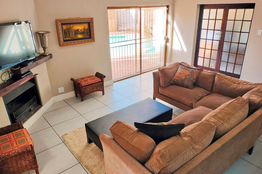 3 Bedroom Property for Sale in Riebeeckstad Free State